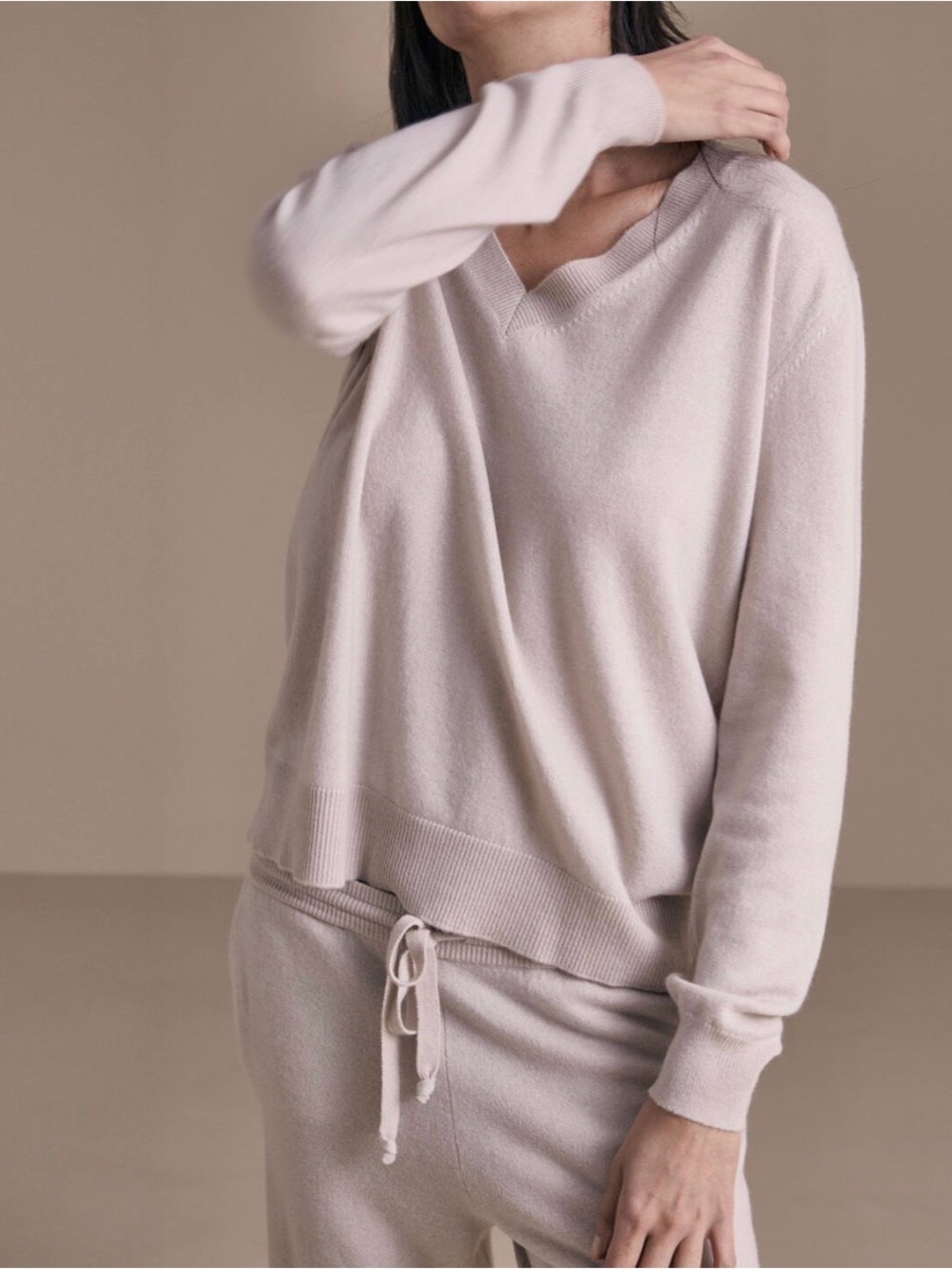 Frette V-Neck Sweater in Beige
